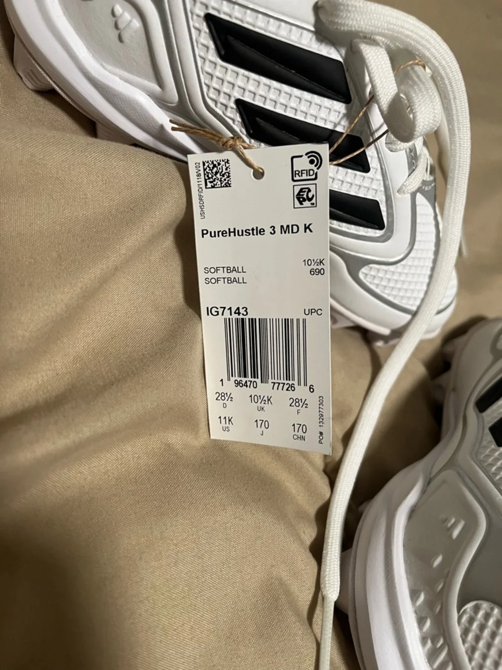 Adidas PureHustle 3 MD Kids Cleats White Black Size 11K Softball Baseball NWT - Picture 5 of 6